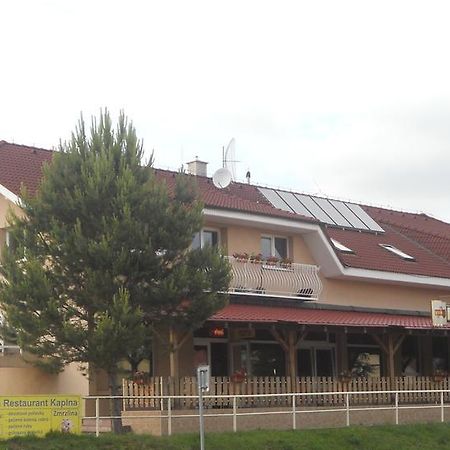 Penzion Kaplna Exterior foto